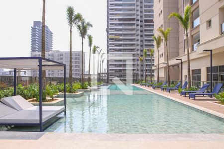 Apartamento à venda com 222m², 3 quartos e 3 vagasÁrea comum - Piscina