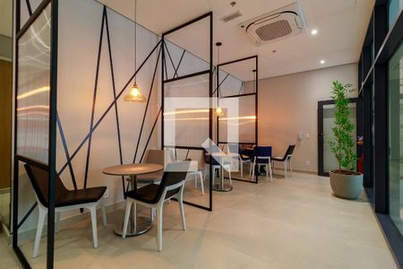 Apartamento para alugar com 34m², 1 quarto e sem vaga Apartamento para alugar com 34m², 1 quarto e sem vagaCoworking