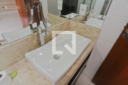 Casa à venda com 400m², 3 quartos e 7 vagasBanheiro da Suíte 1