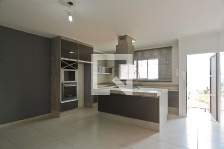 Casa à venda com 400m², 3 quartos e 7 vagasCozinha