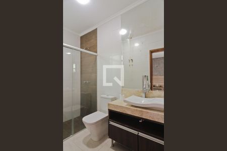 Casa à venda com 400m², 3 quartos e 7 vagasBanheiro da Suíte 1