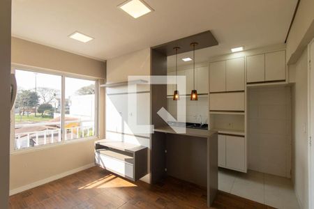 Sala de apartamento para alugar com 1 quarto, 30m² em Lindoia, Curitiba