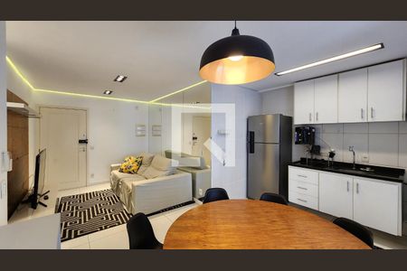 Sala de apartamento para alugar com 2 quartos, 64m² em Marapé, Santos