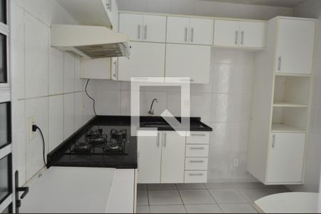 Casa de condomínio para alugar com 170m², 2 quartos e 1 vagaCozinha