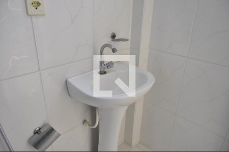 Casa de condomínio para alugar com 170m², 2 quartos e 1 vagaBanheiro