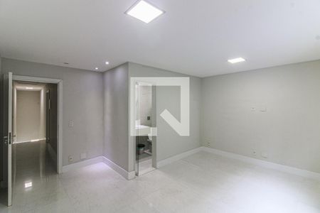 Casa de condomínio à venda com 230m², 2 quartos e 1 vagaSuíte 2
