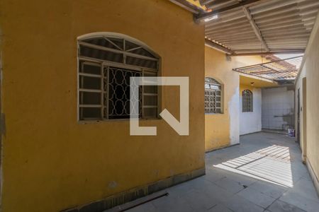 Casa à venda com 360m², 3 quartos e 4 vagasEntrada