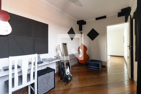 Casa à venda com 300m², 3 quartos e 5 vagas Casa à venda com 300m², 3 quartos e 5 vagasSuíte 2