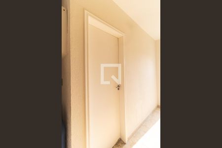 Casa à venda com 300m², 3 quartos e 5 vagas Casa à venda com 300m², 3 quartos e 5 vagasBanheiro de Serviço