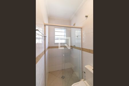 Casa à venda com 300m², 3 quartos e 5 vagas Casa à venda com 300m², 3 quartos e 5 vagasBanheiro da Suíte 2