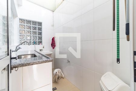 Casa à venda com 300m², 3 quartos e 5 vagas Casa à venda com 300m², 3 quartos e 5 vagasÁrea de Serviço