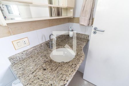 Casa à venda com 300m², 3 quartos e 5 vagas Casa à venda com 300m², 3 quartos e 5 vagasBanheiro da Suíte 3