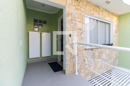 Casa à venda com 300m², 3 quartos e 5 vagas Casa à venda com 300m², 3 quartos e 5 vagasEntrada