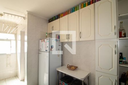 Apartamento à venda com 60m², 2 quartos e 1 vagaCozinha e Área de Serviço