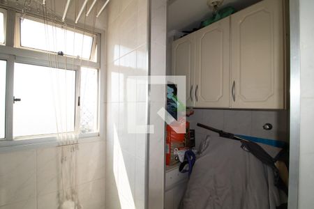 Apartamento à venda com 60m², 2 quartos e 1 vagaCozinha e Área de Serviço