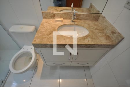 Casa de condomínio à venda com 60m², 2 quartos e 1 vagaBanheiro