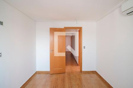 Apartamento à venda com 264m², 4 quartos e 4 vagasSuíte 2