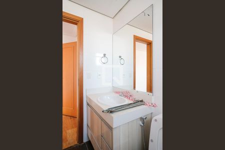 Apartamento à venda com 264m², 4 quartos e 4 vagasBanheiro da suíte 3