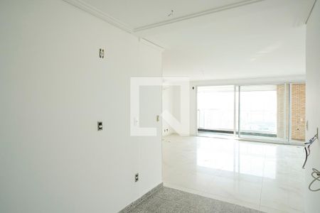 Apartamento à venda com 264m², 4 quartos e 4 vagasSala