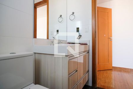 Apartamento à venda com 264m², 4 quartos e 4 vagasBanheiro da suíte 4