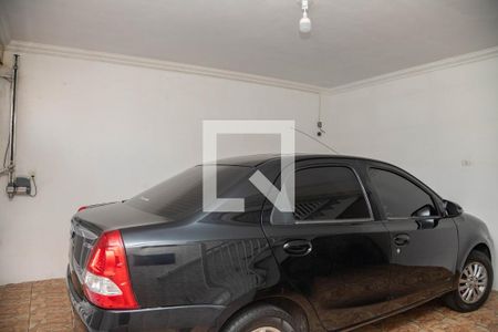 Casa à venda com 213m², 2 quartos e 2 vagas Casa à venda com 213m², 2 quartos e 2 vagasGaragem