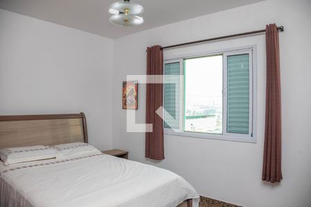 Casa à venda com 213m², 2 quartos e 2 vagas Casa à venda com 213m², 2 quartos e 2 vagasQuarto 2