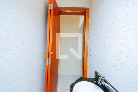 Casa à venda com 120m², 3 quartos e 2 vagas Casa à venda com 120m², 3 quartos e 2 vagasLavabo