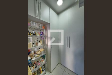 Apartamento à venda com 156m², 4 quartos e 3 vagasQuarto de Serviço - Despensa