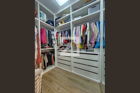 Apartamento à venda com 156m², 4 quartos e 3 vagasCloset da suíte Máster