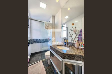 Apartamento à venda com 156m², 4 quartos e 3 vagasBanheiro da Suíte 3