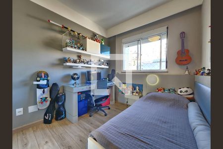 Apartamento à venda com 156m², 4 quartos e 3 vagasQuarto Suíte 2