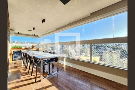 Apartamento à venda com 156m², 4 quartos e 3 vagasVaranda gourmet