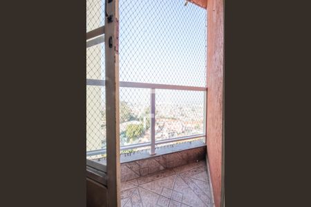 Apartamento à venda com 52m², 2 quartos e 1 vaga Apartamento à venda com 52m², 2 quartos e 1 vagaSacada