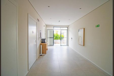 Apartamento para alugar com 79m², 3 quartos e 1 vaga Apartamento para alugar com 79m², 3 quartos e 1 vagaHall