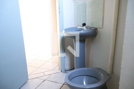 Casa à venda com 65m², 2 quartos e 1 vagabanheiro 