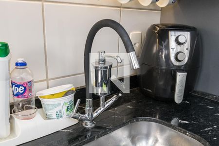 Apartamento à venda com 50m², 2 quartos e 1 vagaCozinha - Torneira