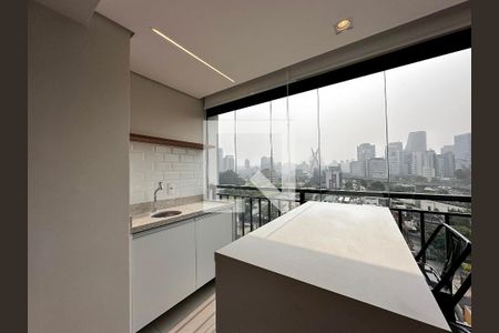 Apartamento para alugar com 64m², 1 quarto e 1 vagaSacada