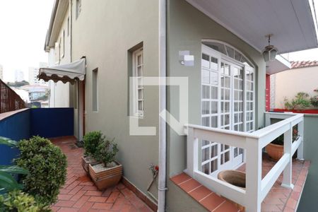 Casa à venda com 220m², 4 quartos e 3 vagasEntrada