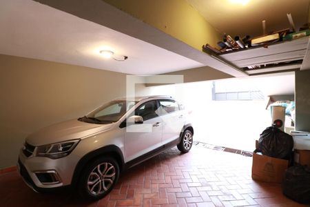 Casa à venda com 220m², 4 quartos e 3 vagasGaragem
