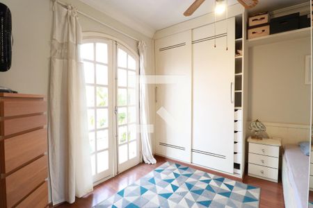 Casa à venda com 220m², 4 quartos e 3 vagasSuíte 4