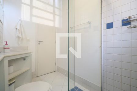 Casa à venda com 220m², 4 quartos e 3 vagasBanheiro da Suíte 4