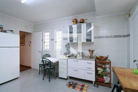 Casa à venda com 220m², 4 quartos e 3 vagasCozinha