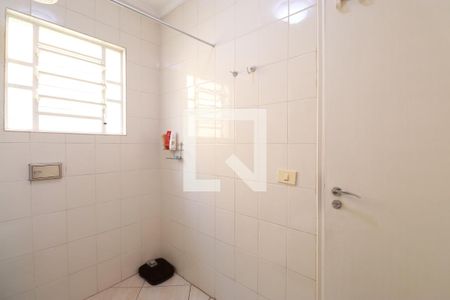 Casa à venda com 220m², 4 quartos e 3 vagasBanheiro da Suíte 2
