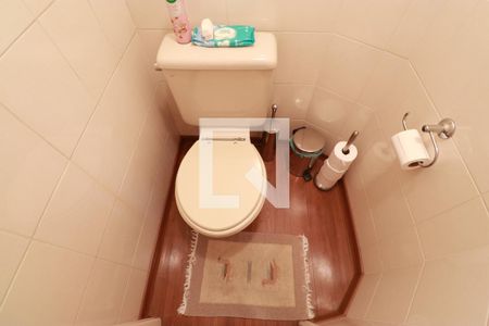 Casa à venda com 220m², 4 quartos e 3 vagasLavabo