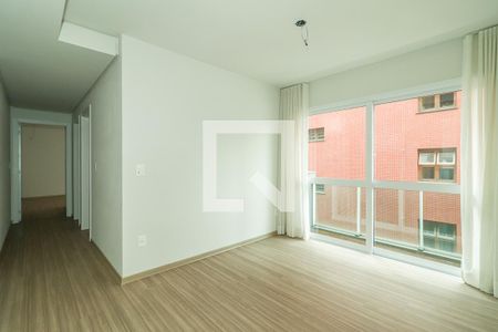 Apartamento à venda com 63m², 2 quartos e 1 vaga Apartamento à venda com 63m², 2 quartos e 1 vagaSala