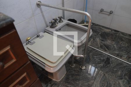 Casa para alugar com 140m², 3 quartos e 3 vagasBanheiro da Suíte