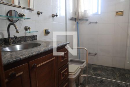 Casa para alugar com 140m², 3 quartos e 3 vagasBanheiro da Suíte