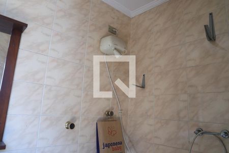 Casa para alugar com 140m², 3 quartos e 3 vagasBanheiro Área externa