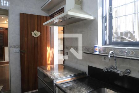 Casa para alugar com 140m², 3 quartos e 3 vagasCozinha