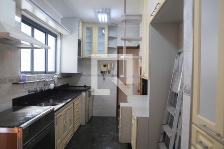 Casa para alugar com 140m², 3 quartos e 3 vagasCozinha